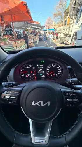 Kia Motors Stonic SX 1.0 TB Aut. (híbrido) 2022