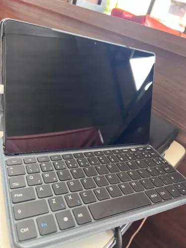 Tablet Positivo Vision Tab 10 - Capa c/ teclado