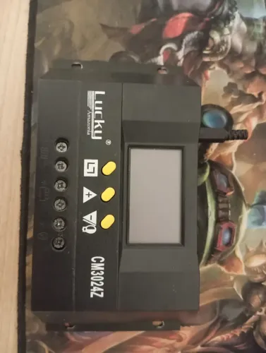 Controlador Solar Lucky 30A
