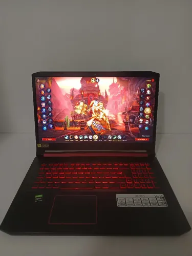 Notebook Acer Nitro 5 17 polegadas.
