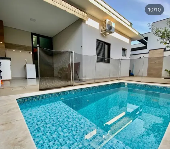 Casa em Condomínio Olívio Franceschini em Hortolândia com 3 suítes