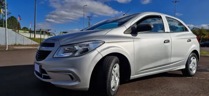 Chevrolet Onix JOY Hatch 1.0 8V Flex Mec. 4P 2018