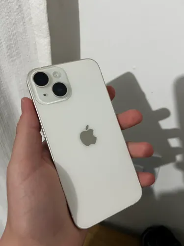 VENDE-SE APPLE IPHONE 14 BRANCO 