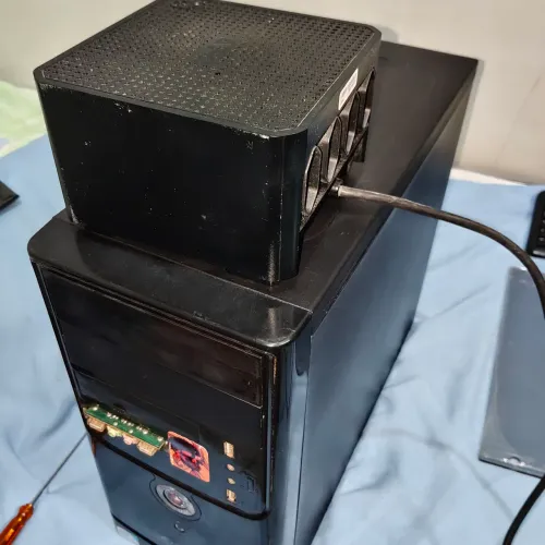 Computador - 4GB - HD 290 GB - Windows 7