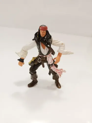 Boneco capitão Jack sparrow piratas do caribe 