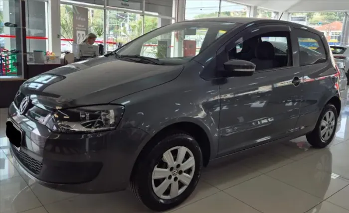 Volkswagen Fox Bluemotion 1.6 MI Total Flex 3P. 2013