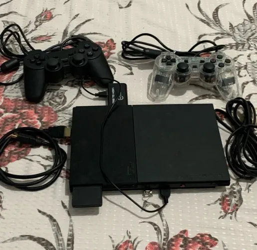PS2 Completo + 2 Controles + 36 Jogos no Pendrive