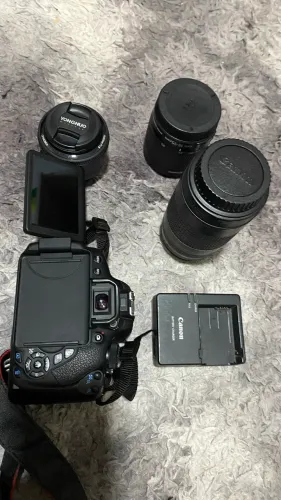 Kit câmera fotográfica T5i
