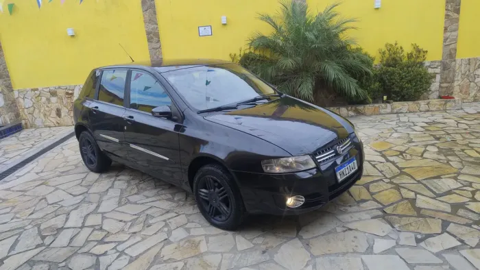 Fiat Stilo Dualogic 1.8 Flex 8V 5P 2010