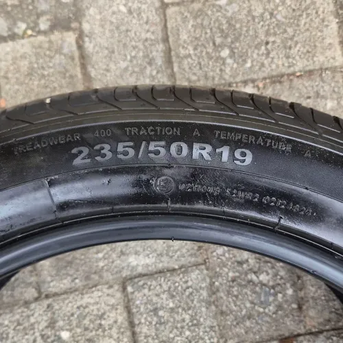 2 Pneus Seminovos 235/50 R19 Giti (Original BYD Song Plus e Compatíveis)