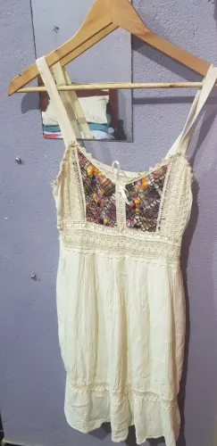 Vestido artesanal
