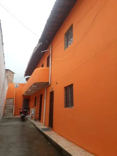 Vendo prédio com 4 casas de 60m2 cada uma no Bom Sucesso