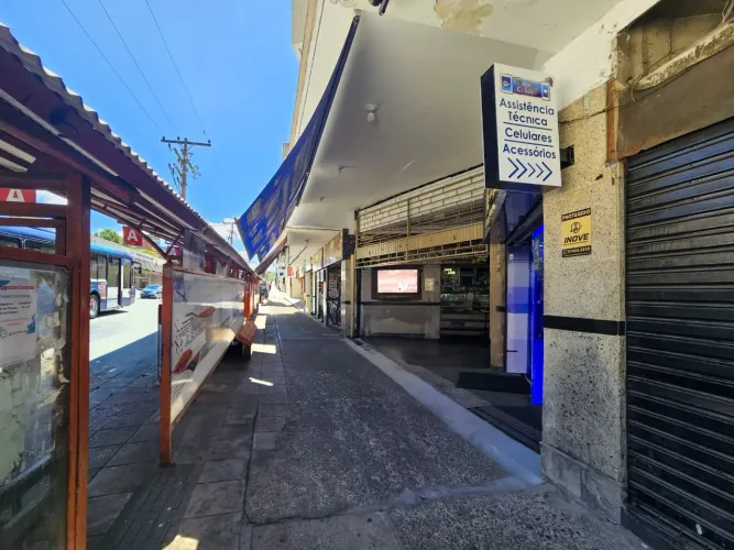 Sala para alugar no bairro Centro com 22m²