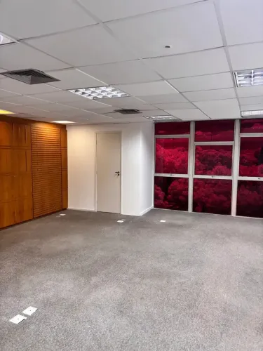 Sala comercial proximo ao metro zona sul 3 vagas