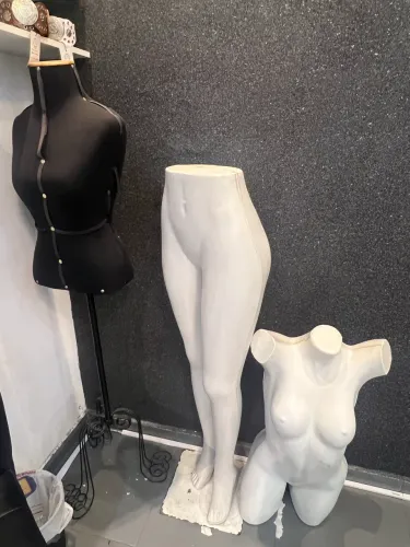 Manequins