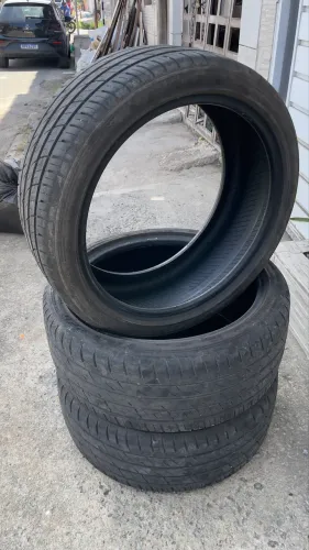 PNEUS 225/40 R18