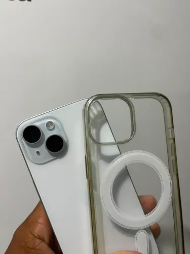 iPhone 15 126GB - Branco