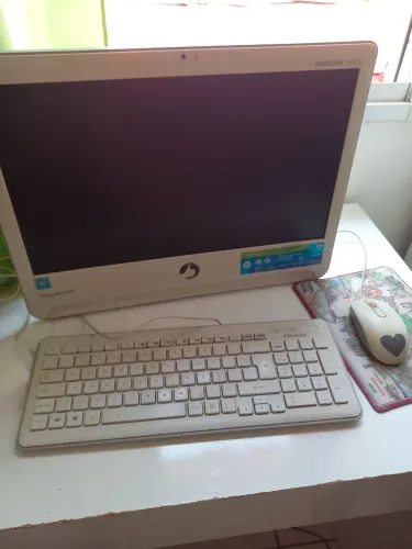 Vendo Computador All in one positivo union
