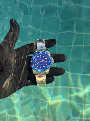Submarine smurf