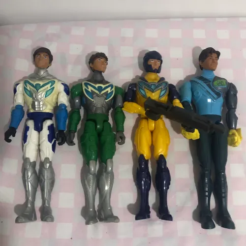 lote bonecos max steel
