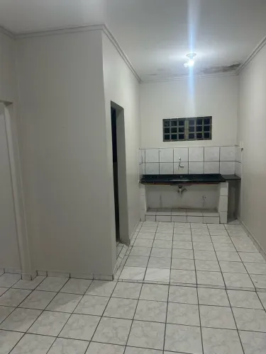 ALUGO CASA NA 906 SUL 