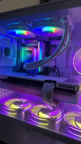  PC Gamer 4K High-End | RX 7900 XTX 24GB + i7-13700H | 32GB RAM