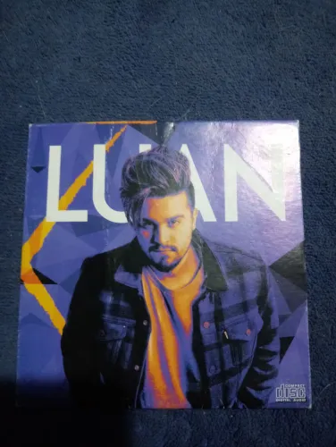 Estou me desapegango de CDs do Luan Santana relíquia ( não entrego )