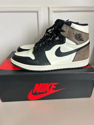 Tênis Air Jordan 1 high Dark Mocha original TAM 45 novo 