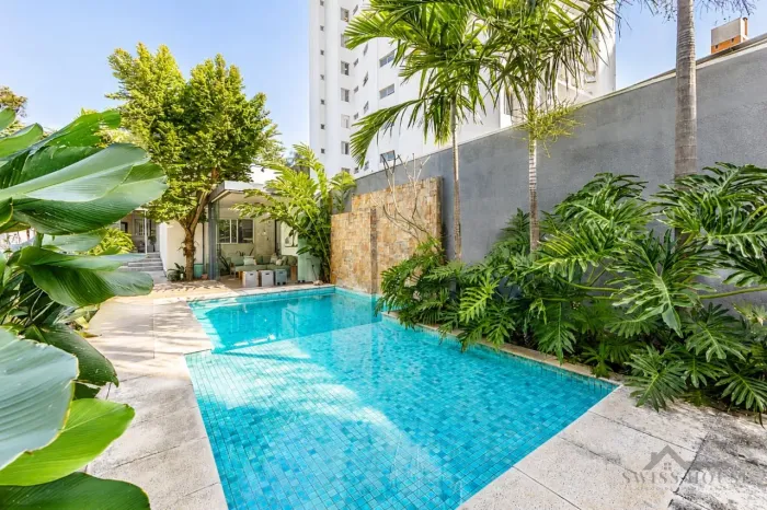 Casa comercial a venda no Bosque em Campinas/SP