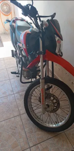 BROSS COM APENAS 25600 KM
