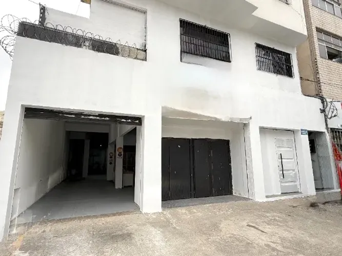 Alugo Loja Comercial em Avenida com 590m² e 4 Vagas Exclusivas - R$ 16.500,00