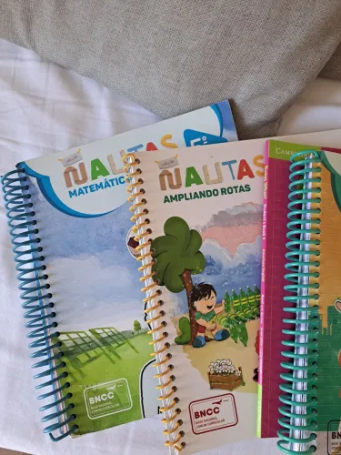 Livros Colégio Salesianos 5 ano usados por APENAS 2 MESES