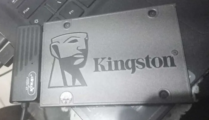 SSD KINGSTON 300 REAIS 480 GB com Windows instalado