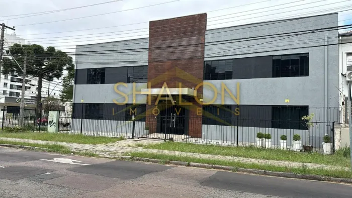 Prédio Comercial Batel.Com 500m² Total.Esquina .Avenida Sete de Setembro .Excelente Locali