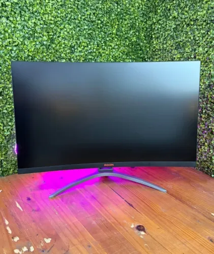 Monitor Agon Curvo 31.5" LED 165hz 1MS AG323FCXE