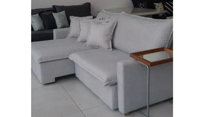 Sofá 1.80 linho cinza