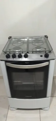 Fogão Electrolux elétrico luz de forno Entrego com taxa ou retirar no bal Inajá Matinhos 