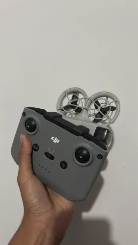 Drone Dji Neo + controle