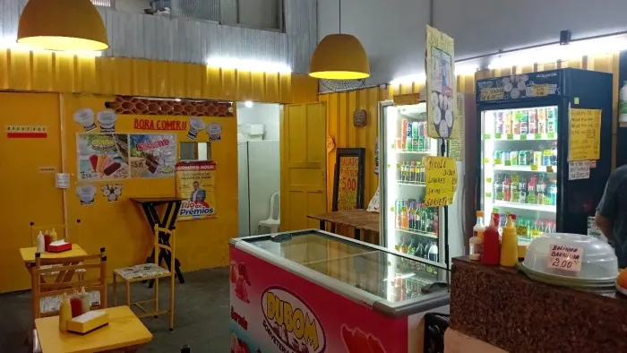 Lanchonete no centro de nilopolis passo o ponto 75 Mil