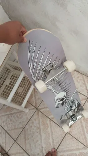 Skate muito novo
