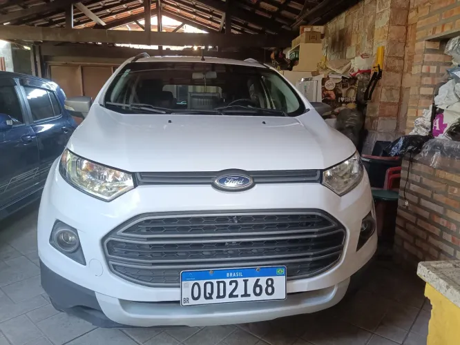 Ford Ecosport Freestyle 1.6 16V Flex 5P 2014