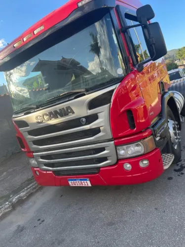 Scania p360 6x2 com ar e retardo