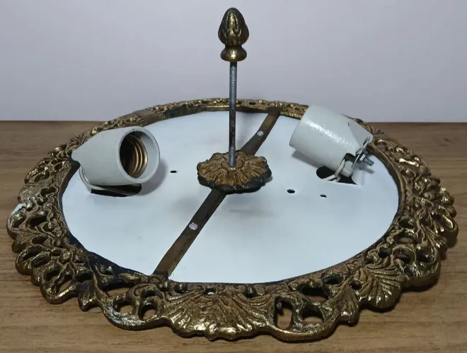 Luminária de teto antiga em metal dourado - Sem a cúpula