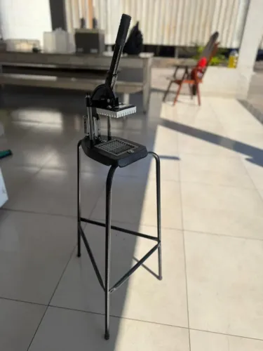 PRENSA MANUAL PARA SUCO DE LARANJA - EXTRATOR DE SUCO