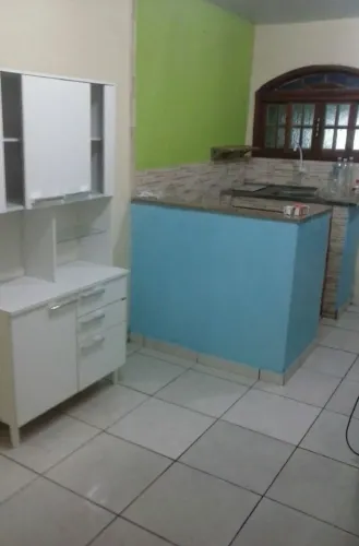 2 apartamentos e 2 kitnet Itacuruçá