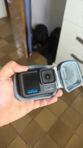 GoPro Hero 13 + Cartão SD 64gb + Acessórios