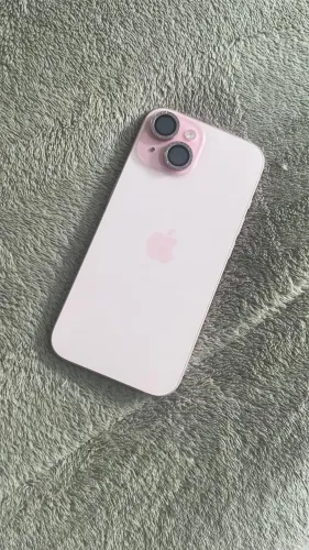 iPhone 15