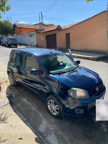 Fiat Uno Vivace Celeb. 1.0 EVO F.flex 8V 5P 2016