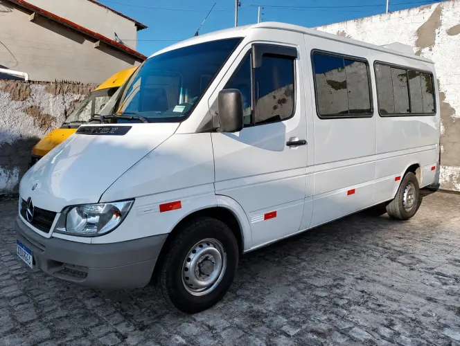 Mercedes-Benz Sprinter 313 Van Luxo 2.2 129cv 16L Dies 2011