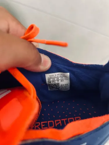 Chuteira Adidas